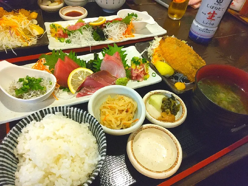 高ひろ定食＠高ひろ(大山)|とねさん