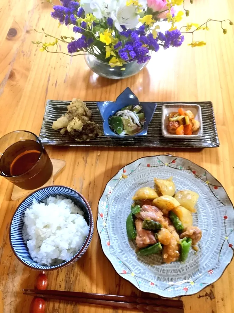 鶏と新じゃがのにんにく
味噌炒め|みきやんさん