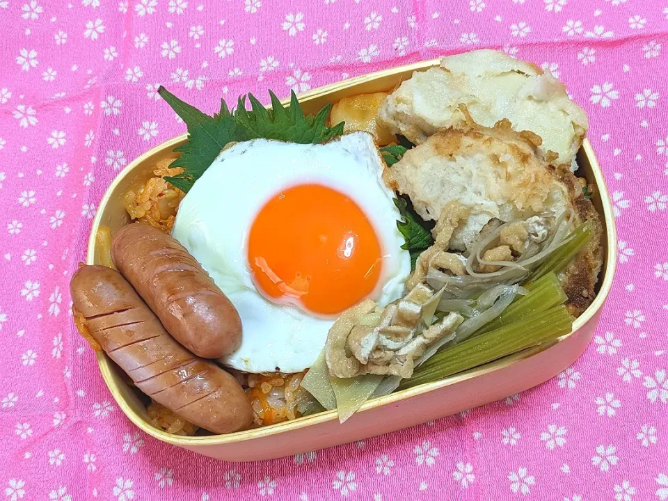 本日のお弁当〜キムチチャーハンの山菜のっけ弁|f.1125beさん