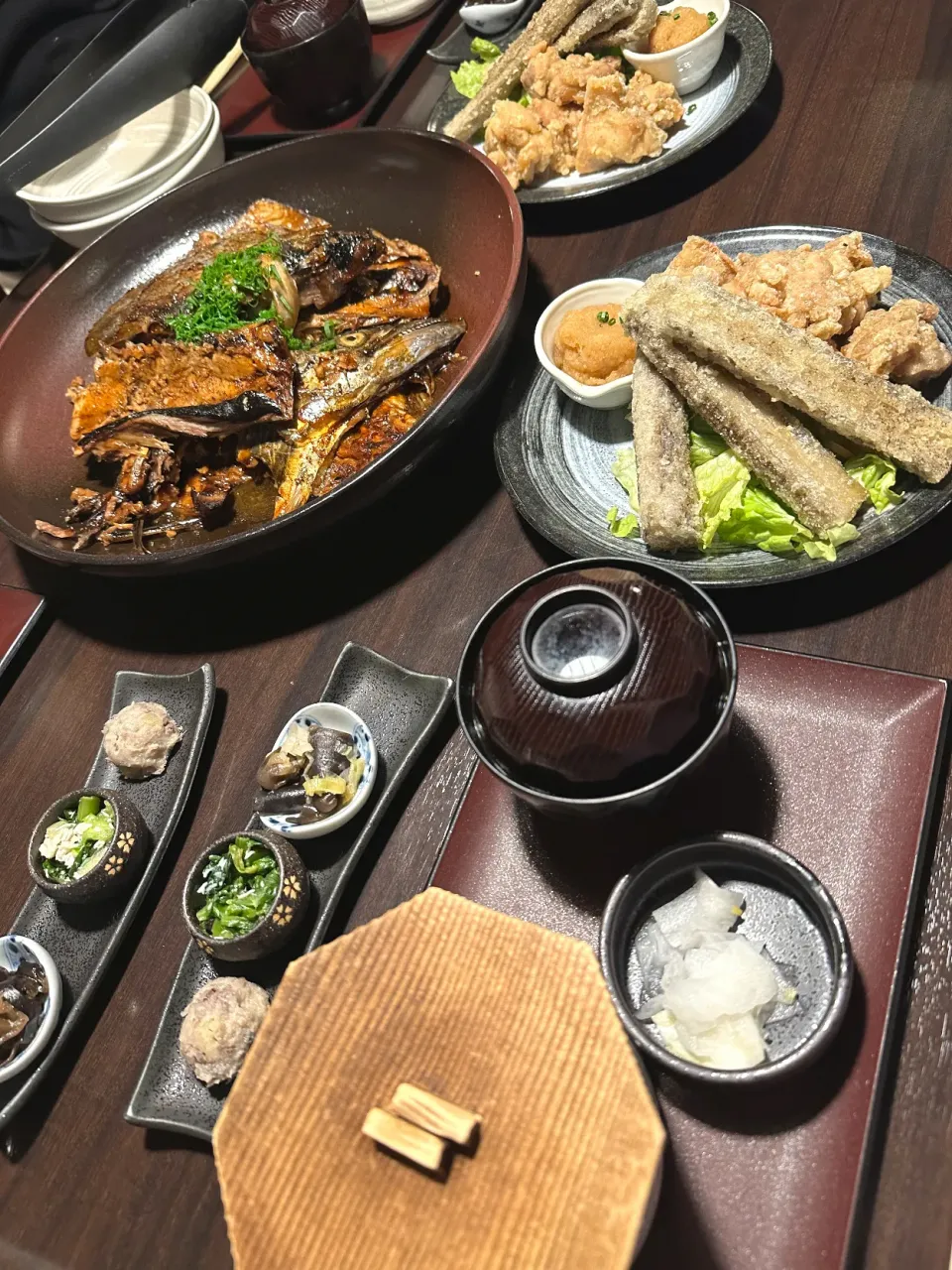 今日のlunch。風土さんの牛蒡と唐揚げ膳。あら煮付け膳。美味しく頂きました。|ゆーこ。さん