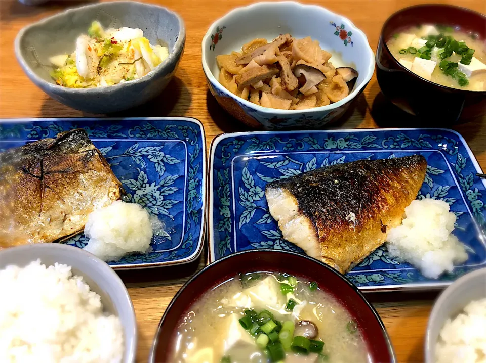 本日のノンアルメニューは、塩サバ定食　　　　干し大根とじゃこ天の煮物　白菜一夜漬け|じゅんさんさん