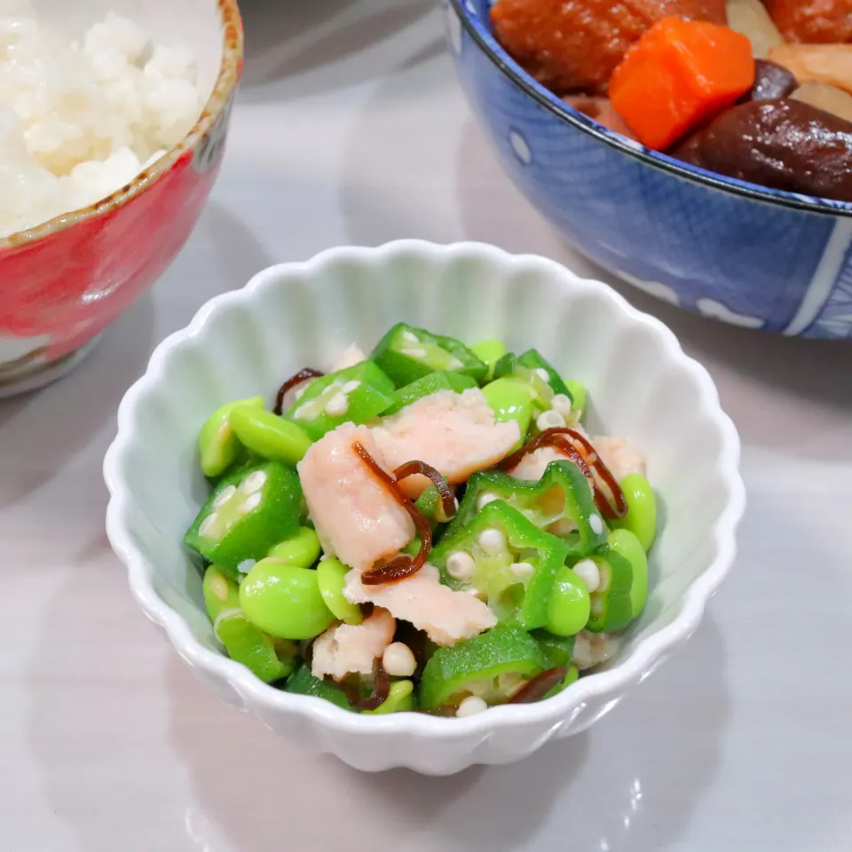 サラダチキンと枝豆の塩昆布和え|まゆさん