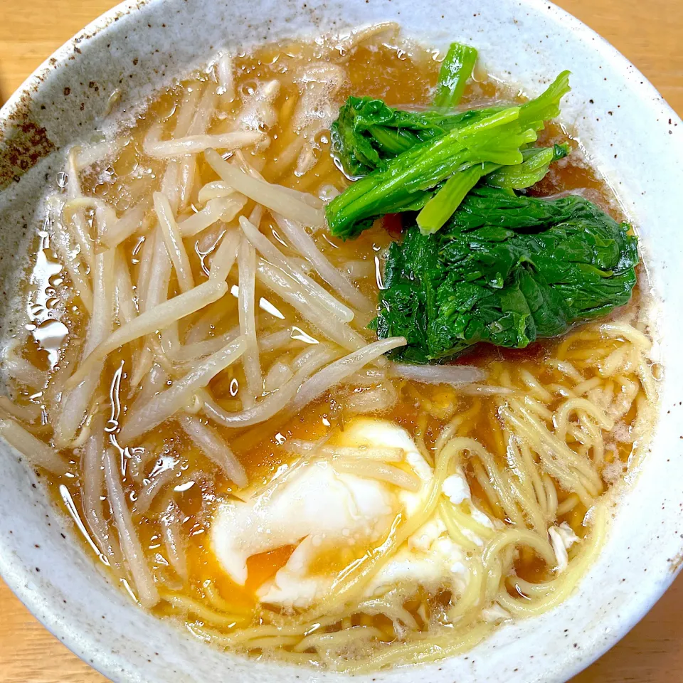 深夜食堂には昔ながらのラーメン🙏🏻|Makokoさん