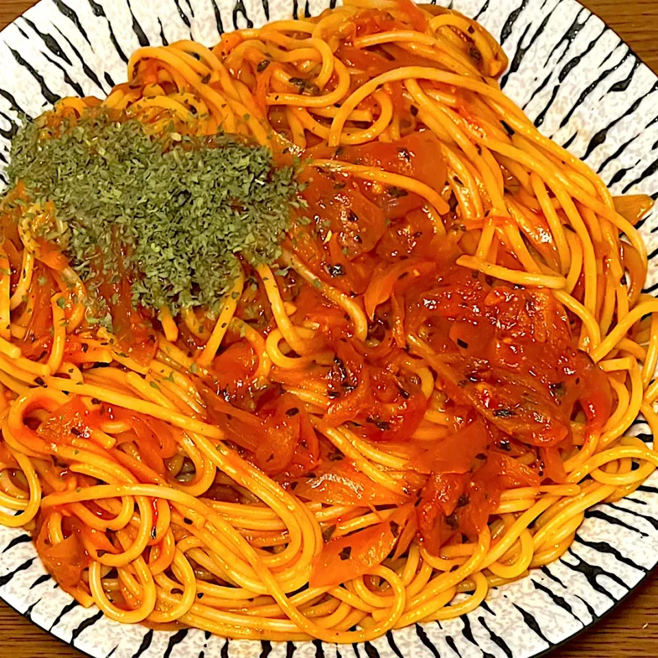 自家製トマトとバジルのパスタ|Food is lifeさん