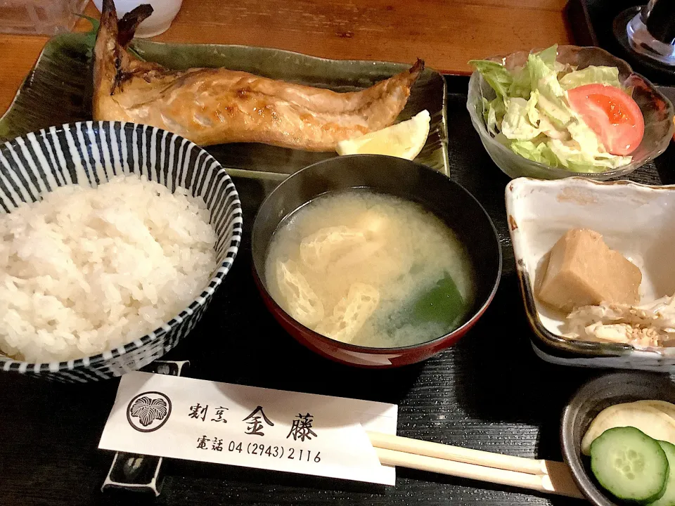 久しぶりに鯖の塩焼き定食🐟😋|アライさんさん