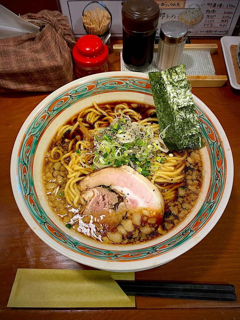 背脂黒醤油ラーメン|髙野泰朋さん