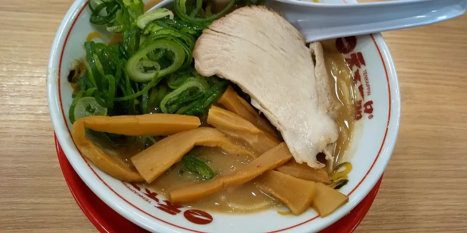 天下一品
ミニこってりラーメン🍜
美味しい(人´ з`*)♪|さくらんぼさん