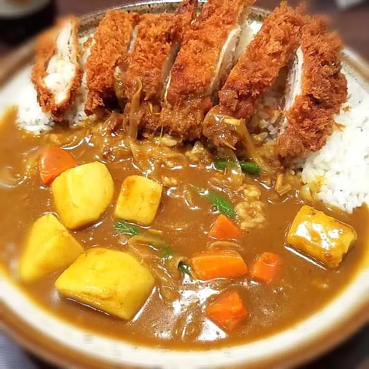 Curry, rice & chicken 😋|BentoFoxさん