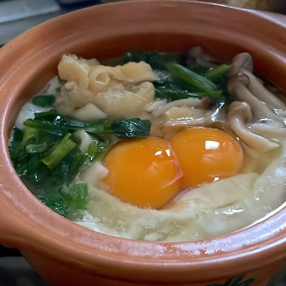 今日の私のお昼ごはん　　　　　　　　　　　　　　肌寒いので温かいきしめん　　　　　　　　　　たまごは　ふたごの玉子🥚🥚|mokoさん