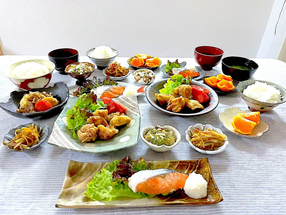 焼魚と肉じゃがの晩ごはん🐟|ゆかりさん