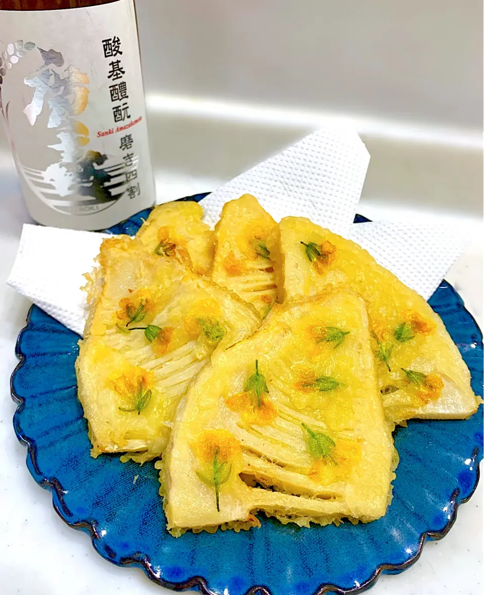 Snapdishの料理写真:筍の菜の花天ぷら🌼|ひろりんさん