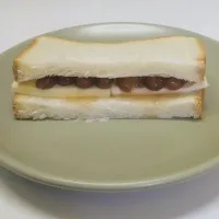 金時豆バターサンド|お食事パンさん