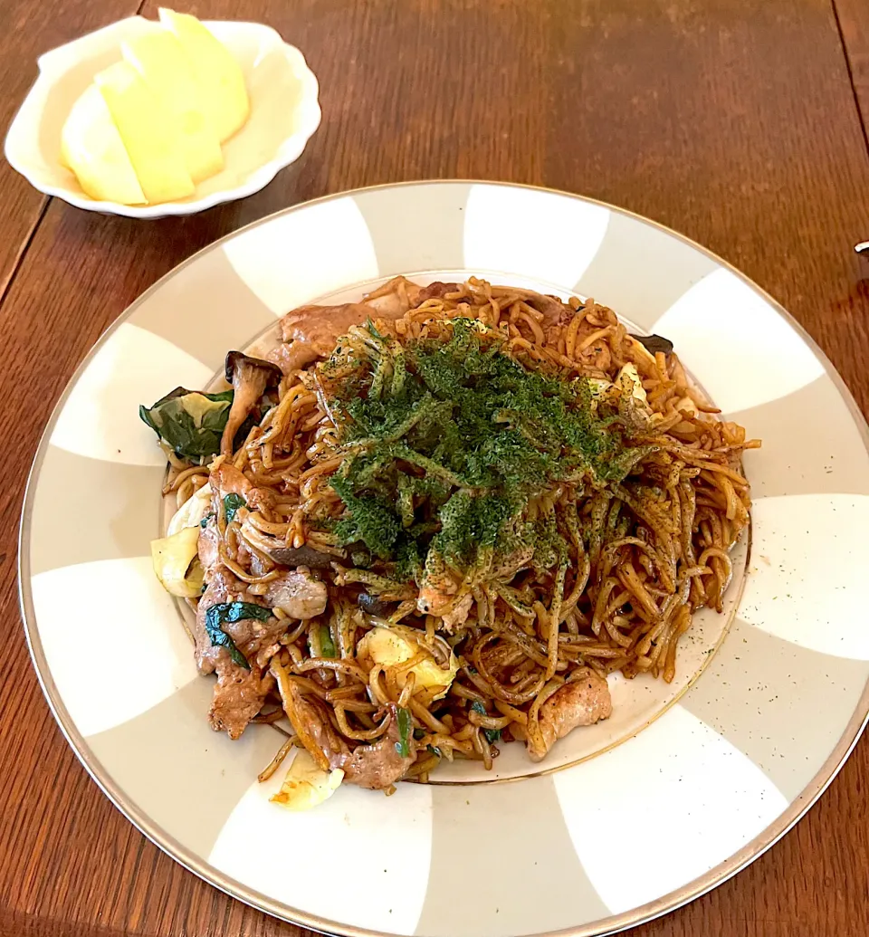 ブランチ♯焼きそば♯ソース焼きそば|小松菜さん