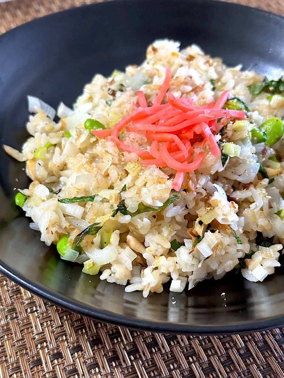 鯵と枝豆の焼き飯|しげさんさん