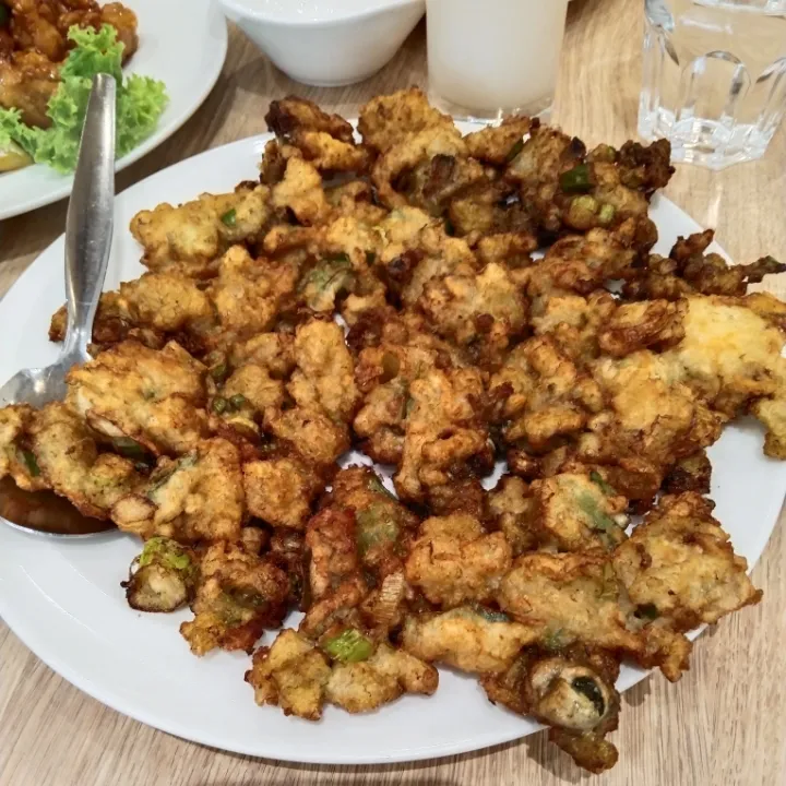 Snapdishの料理写真:Fried Oyster cake|Mariano Ngさん