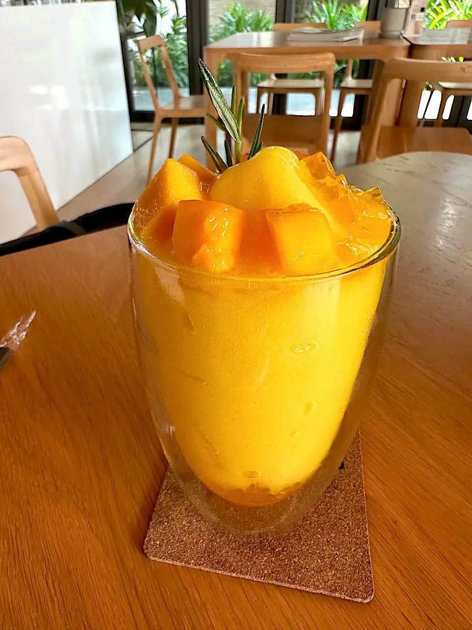 Mango honey smoothie|ｖ（＾＿＾ｖ）♪さん