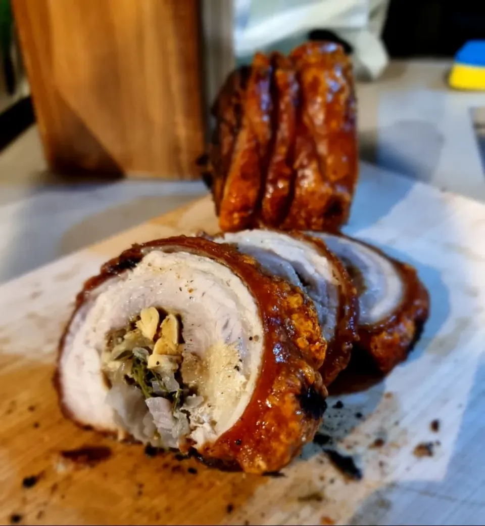 lechon pork belly roasted for 5 hours!!|dychan02さん