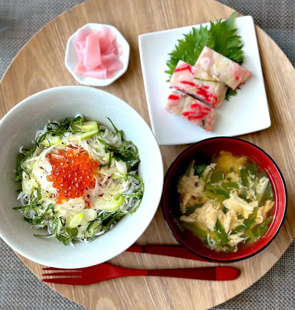 釜揚げしらす丼ランチ🥢|ともえ☆さん