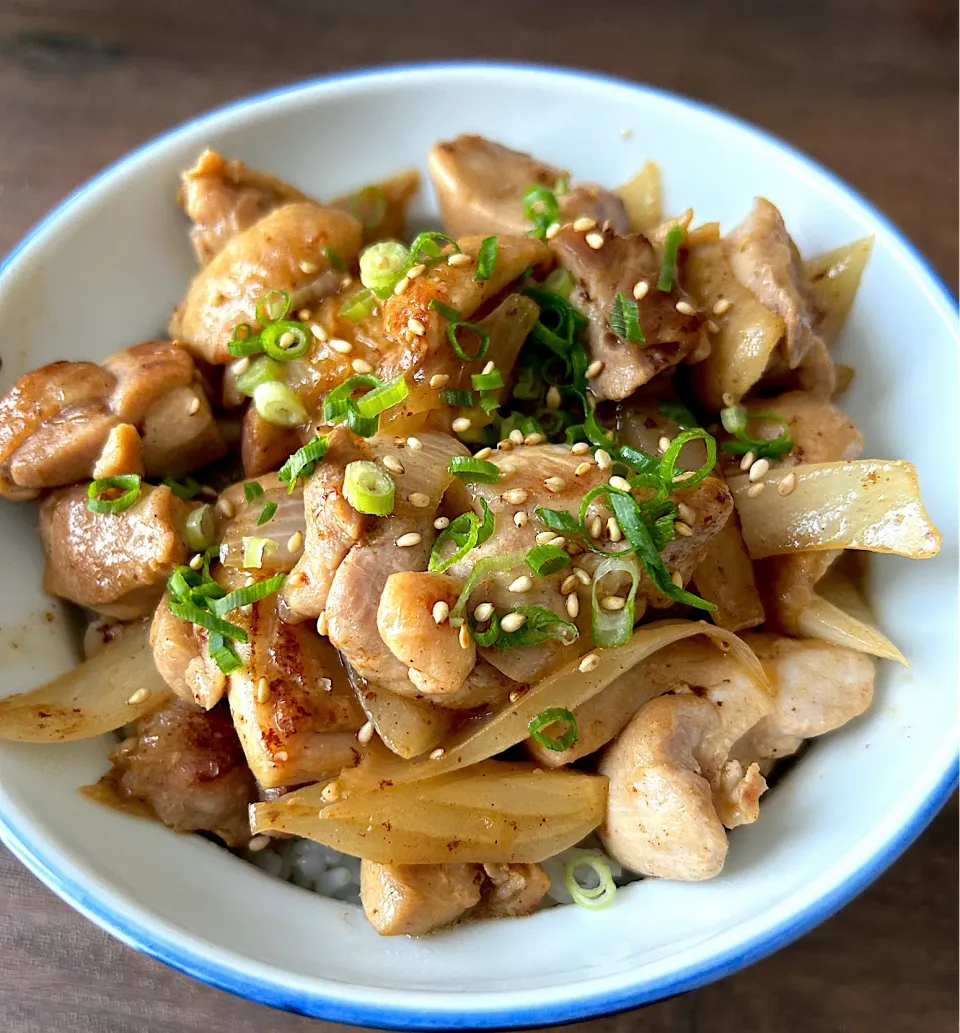 鶏丼|まっすーさん