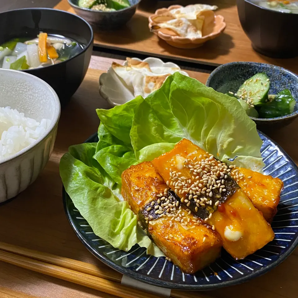 海苔巻き厚揚げヤンニョム風|ちぐあささん