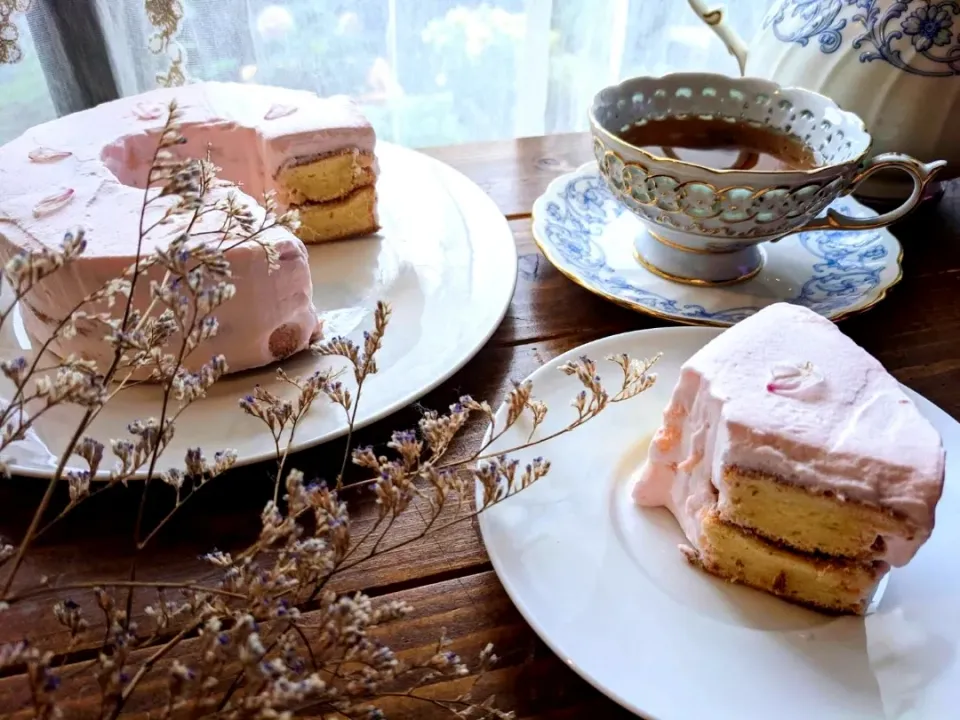 いちごのシフォンケーキ🍓
長女作💕|さらママさん