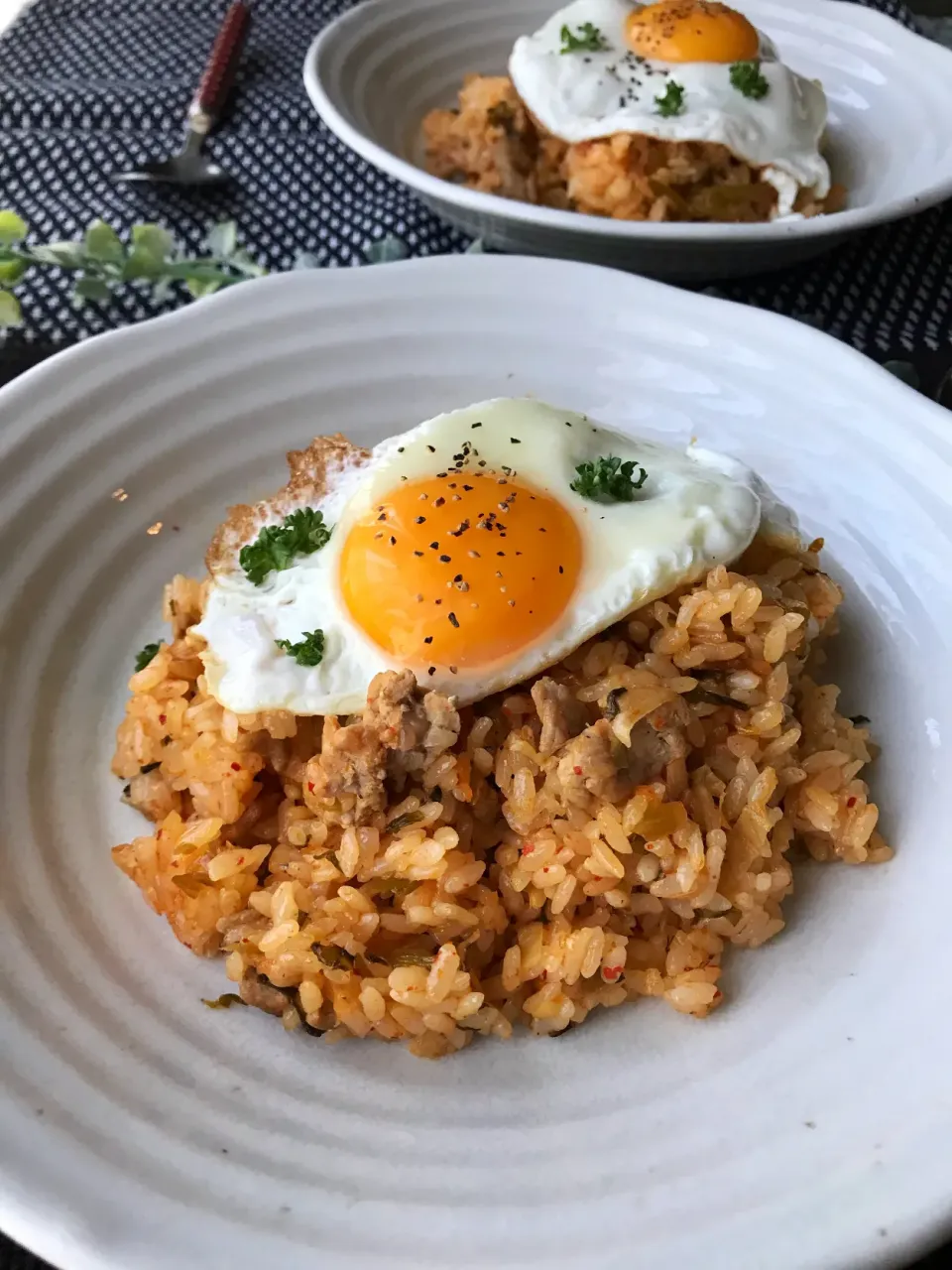 Snapdishの料理写真:豚肉と高菜とキムチのチャーハン|まなまな♡さん