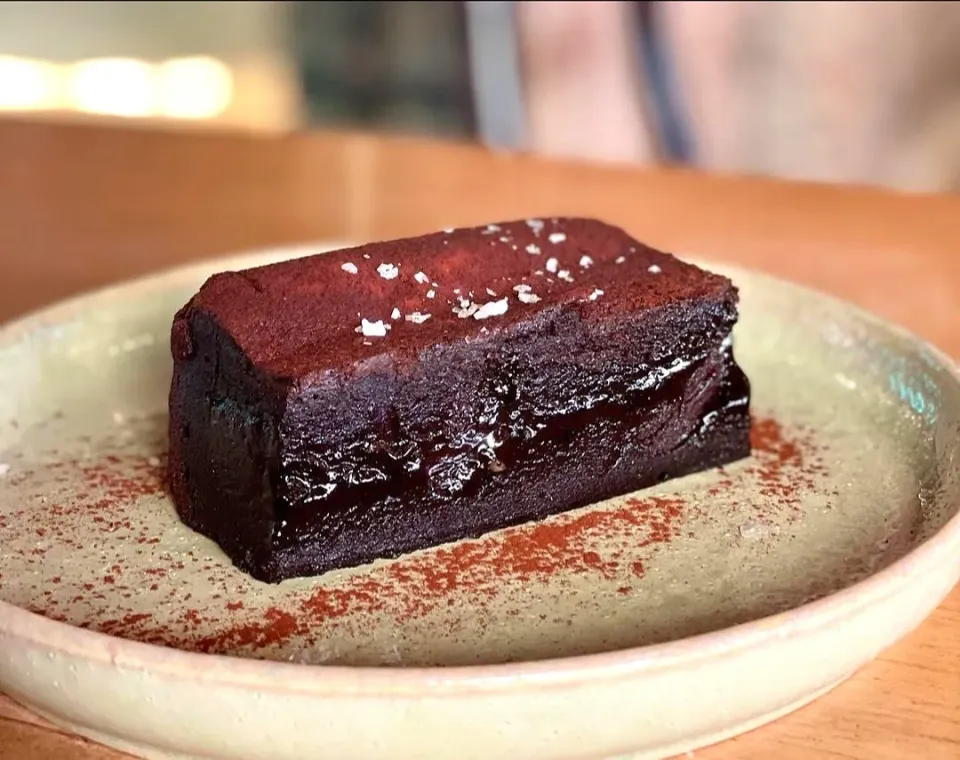 Fuking Good Chocolate Brownie 🤎🍫🤤
...
... 
Chewy, Juicy & Tasty 🥰|An'leeさん