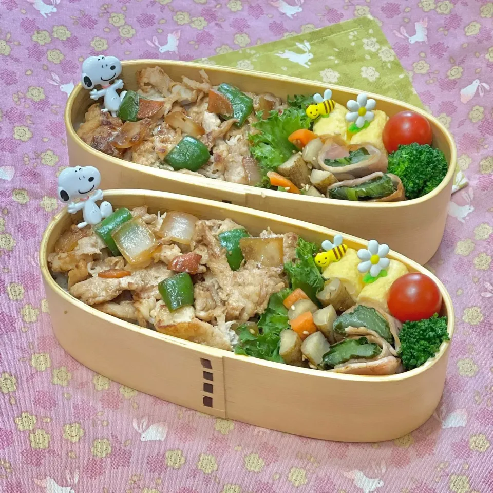 豚こま甘味噌炒め☘️の双子ちゃんお弁当💙❤️ 4/11火|sweet homeさん