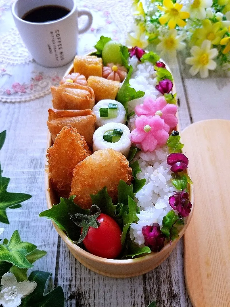 Snapdishの料理写真:ささみフライ弁当|sugar beansさん