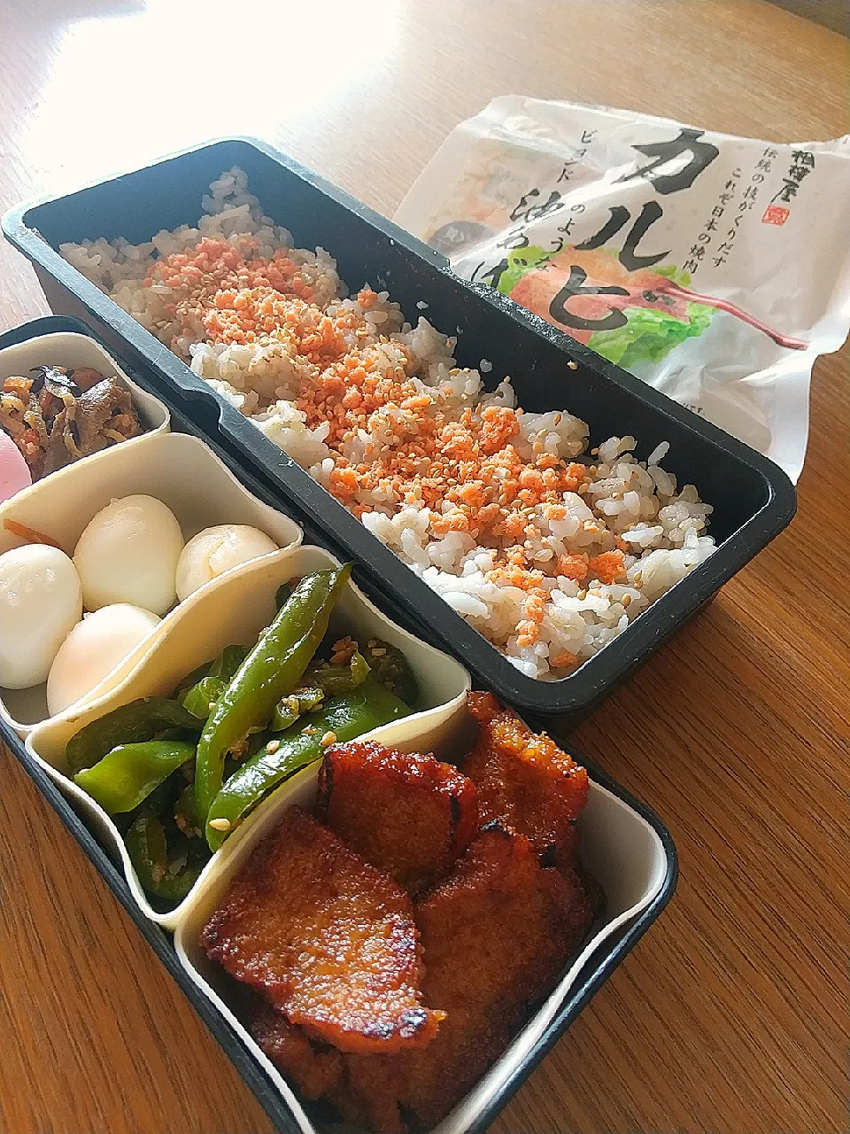 カルビのようなビヨンド油揚げ弁当|まきごろうさん