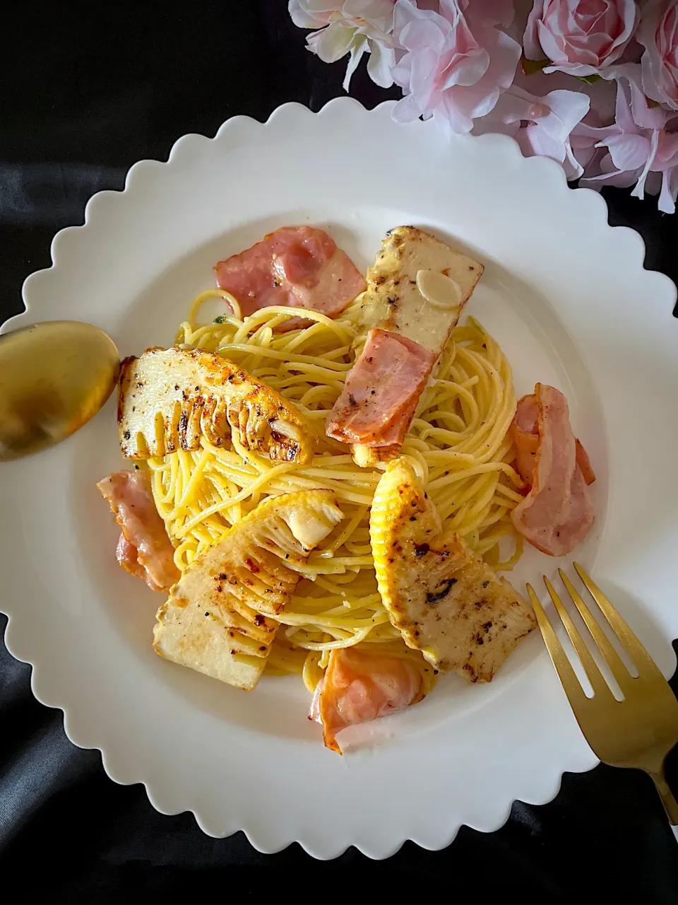 たけのこのパスタペペロンチーノ🧄|いっちゃんさん