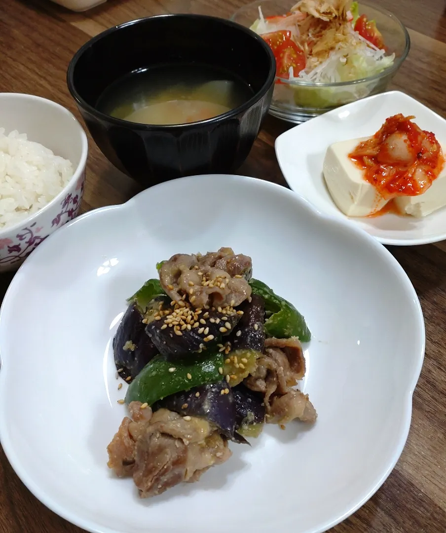 茄子とピーマンの肉味噌炒め|ゆりちさん