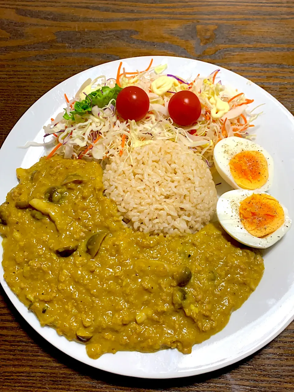 今夜はヘルシーカレー^_^長芋ベースでスパイ使って^_^私の好きなヘルシーカレー^_^ご飯は玄米ご飯で。|きよっさんさん