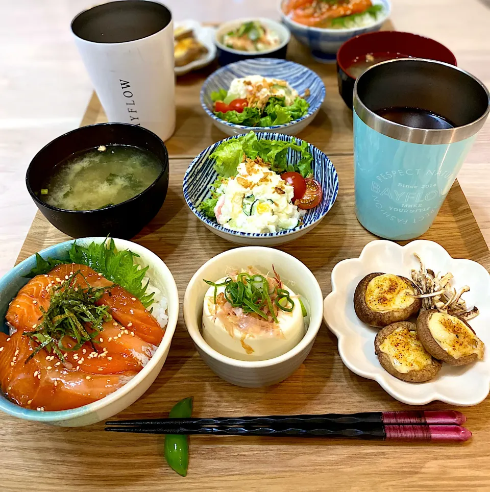 サーモン丼とか|まあるさん