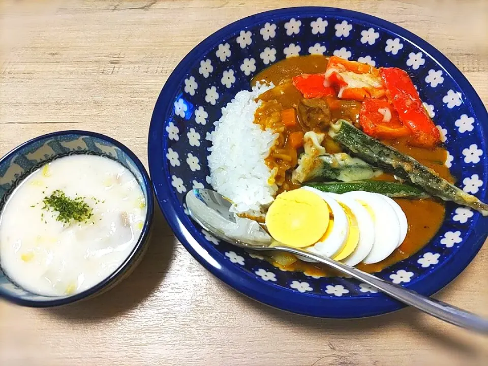 カレーと白菜とサーモンのクリームシチュー|おじゃみさんさん