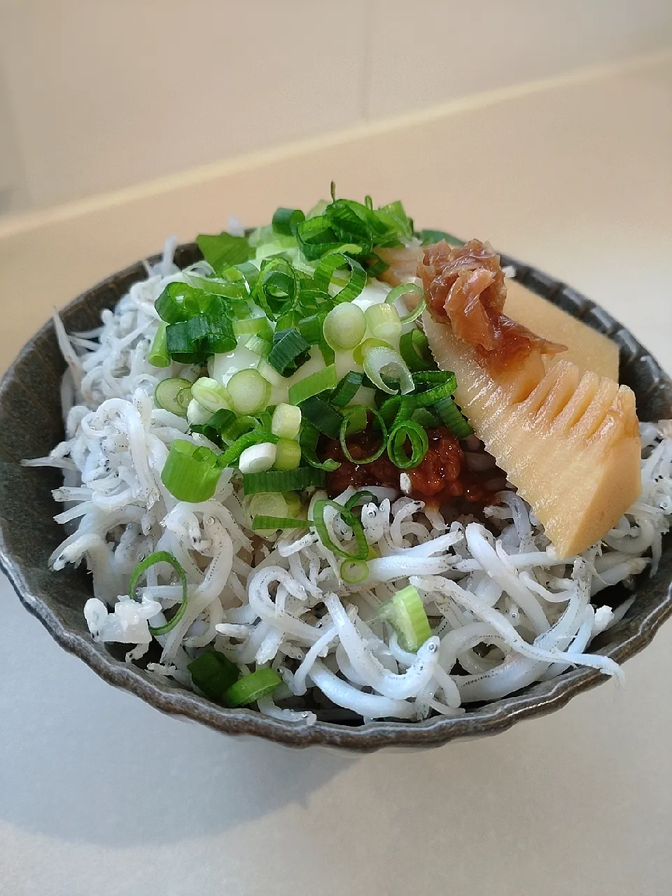 しらす丼と筍土佐煮|えりえーるさん