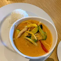 Snapdishの料理写真:Kasira タイレッドカレー|りりかよさん