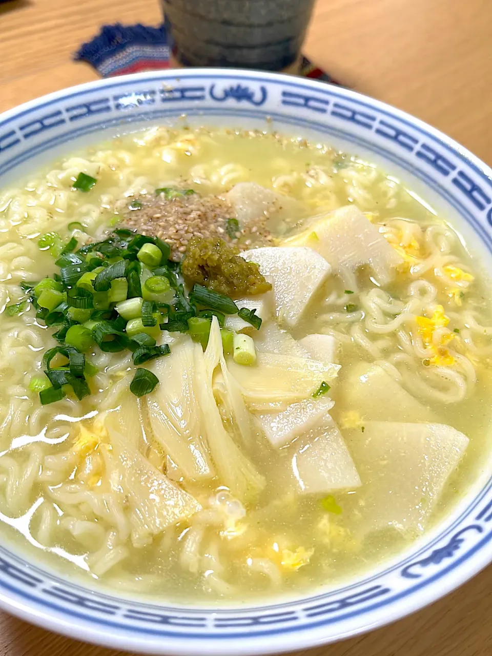 タケノコ入り塩ラーメン🍜|こうさん