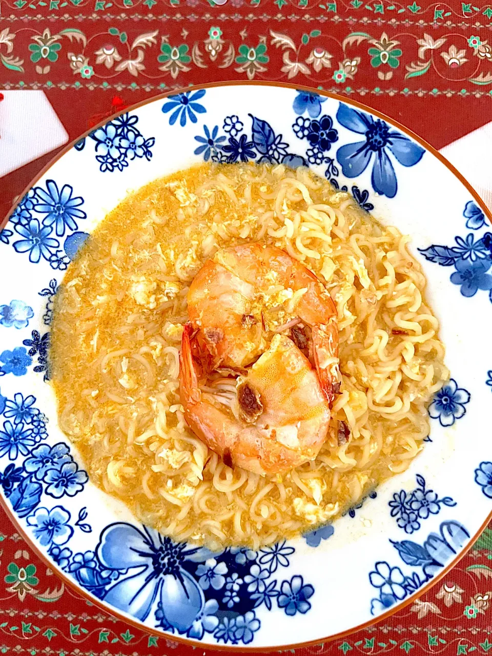 Maggi Asam Laksa With Egg and Prawns|Little Orkedさん