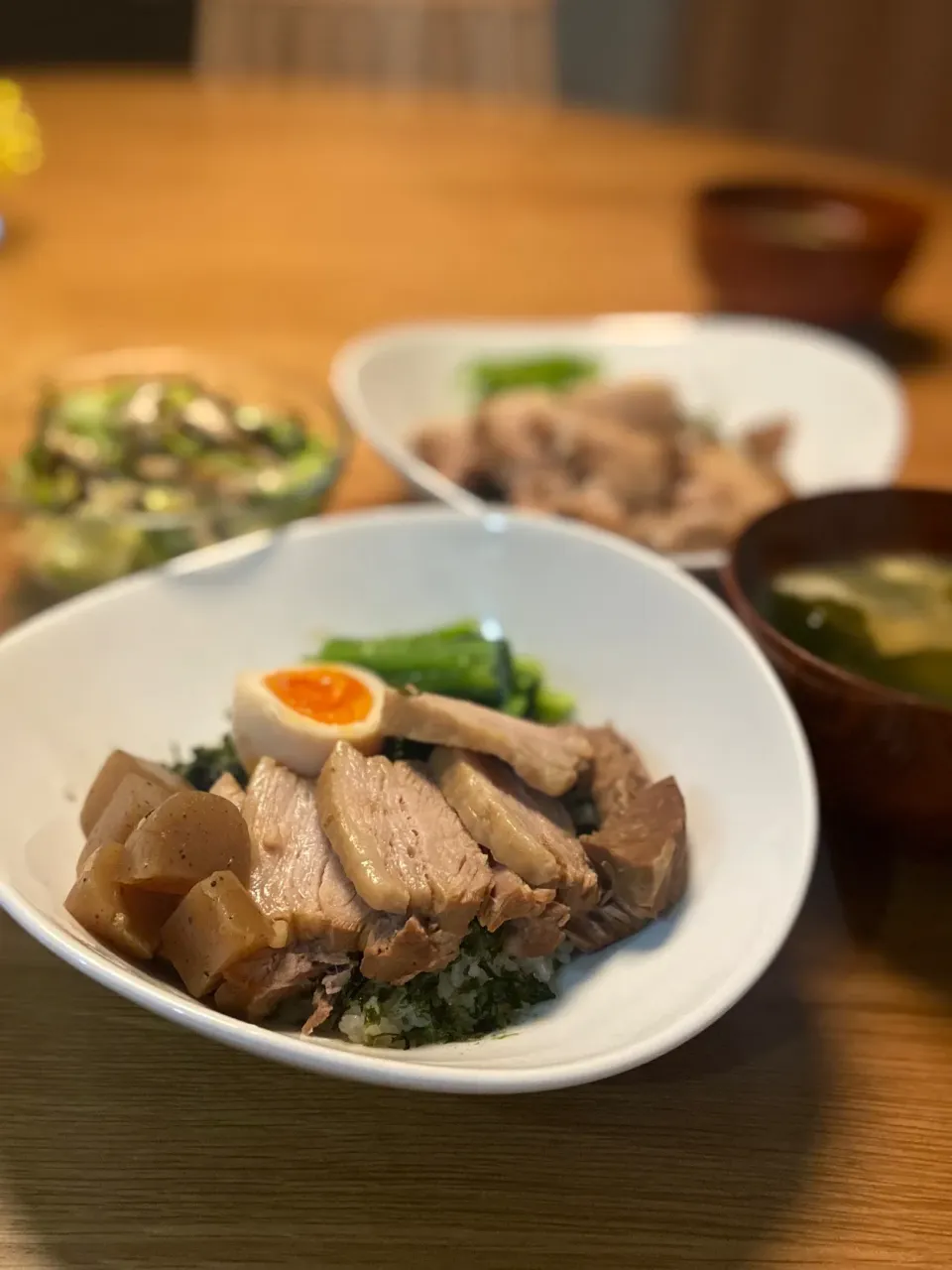 Snapdishの料理写真:4/14の夕食　焼豚丼|yoneさん