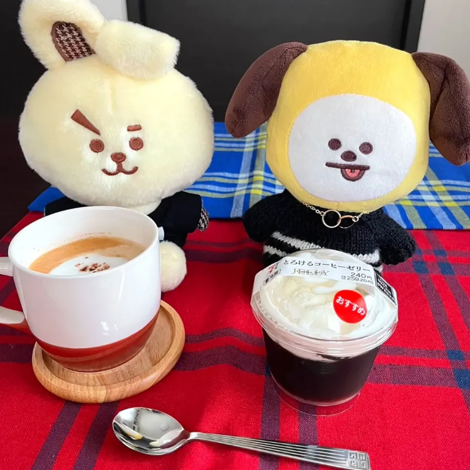 とろけるコーヒーゼリー&カフェラテ|emiさん