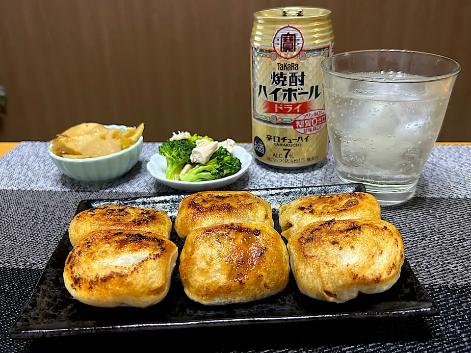 Snapdishの料理写真:ホワイト餃子|みっきーさん