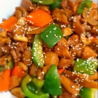 Snapdishの料理写真:Mongolian Chicken|feeqsyaneeさん