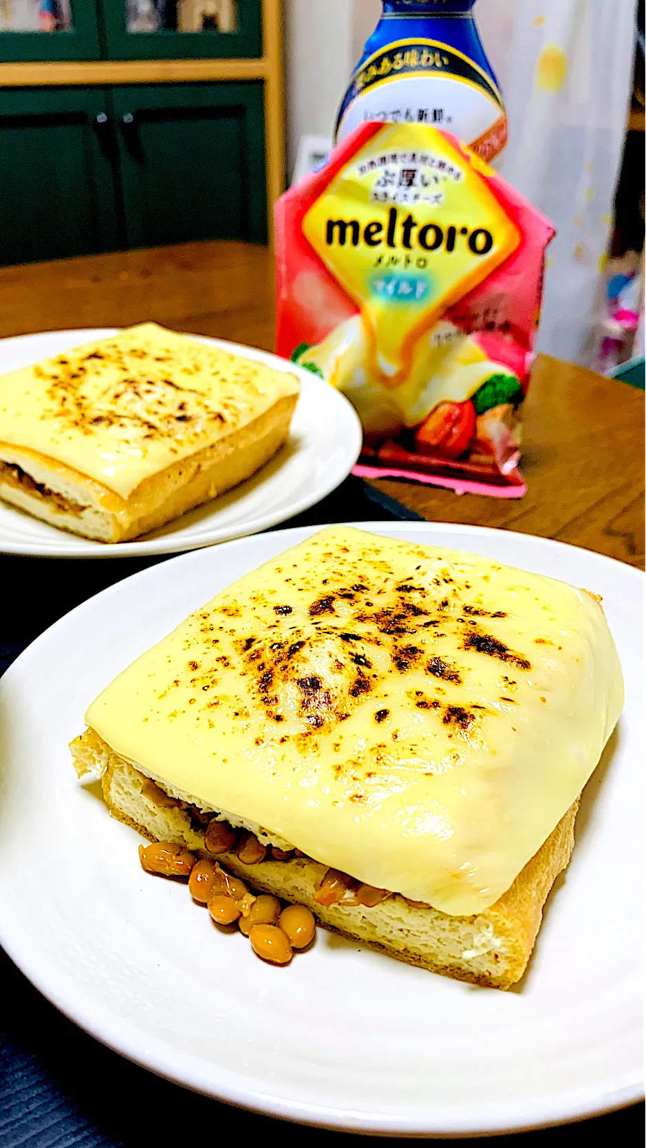 栃尾揚げの納豆チーズ焼き🧀|ちはるさん