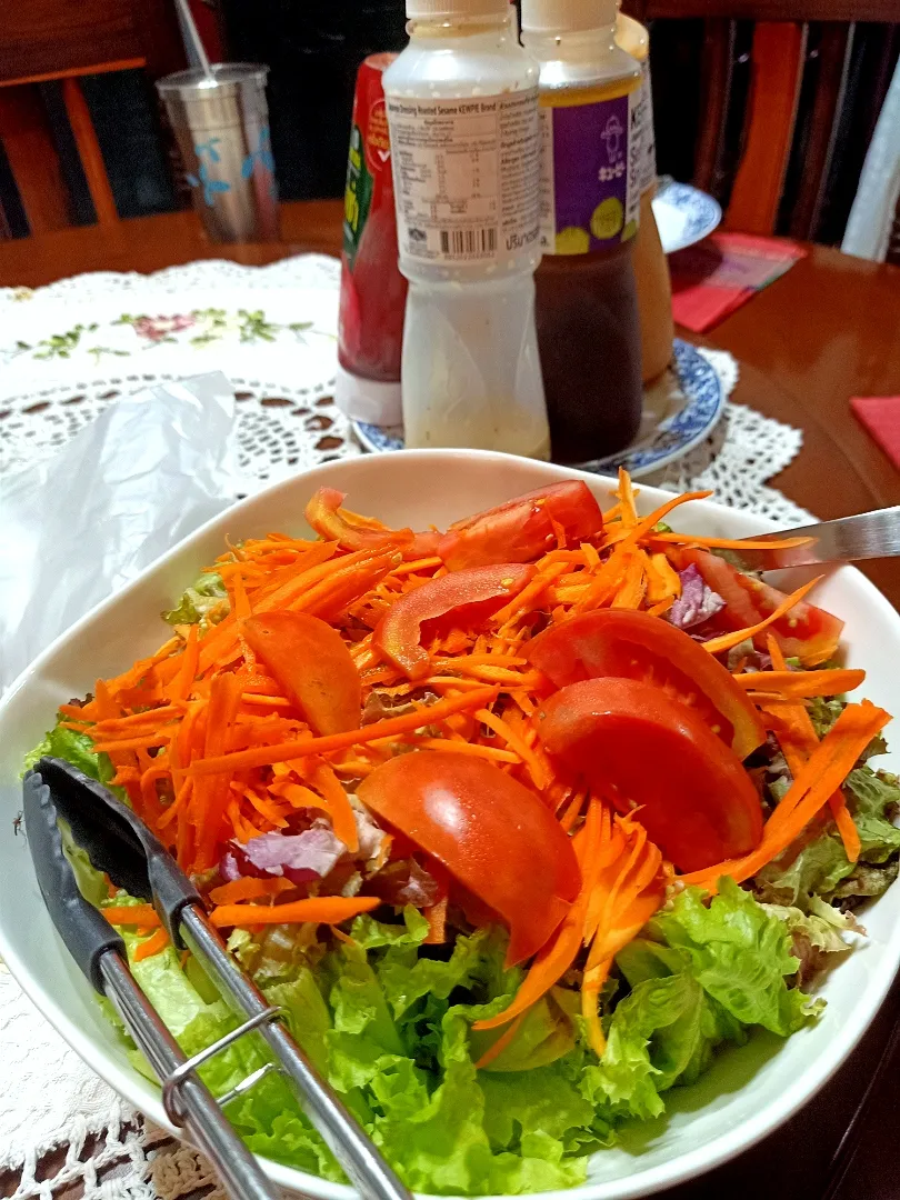 Mixed Salad for Dinner 🥗
...
...
Tasty & Healthy 😋|An'leeさん