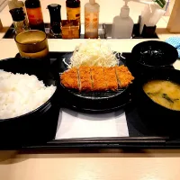 Snapdishの料理写真:とんかつ|koupiさん