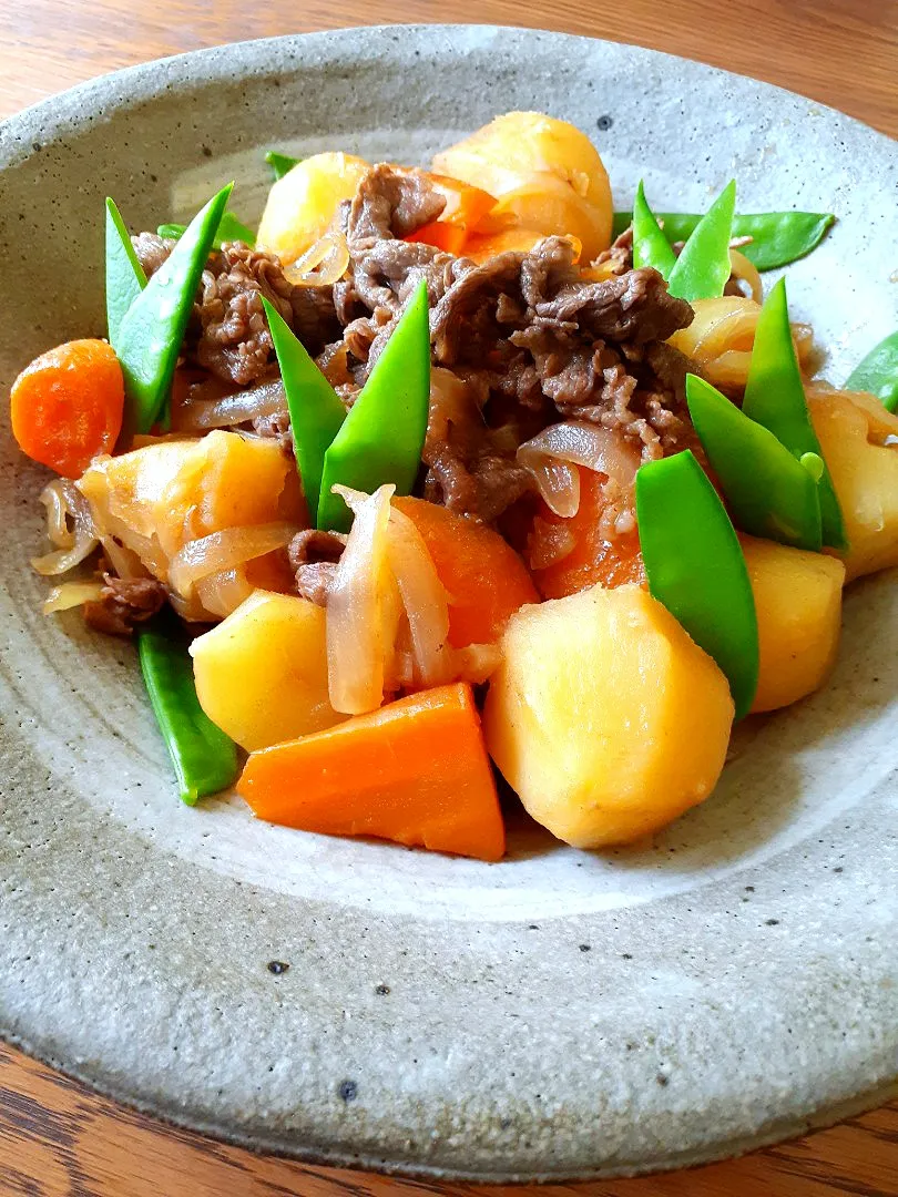 黒毛和牛でほっこり肉じゃがです～🎶|fumfumさん