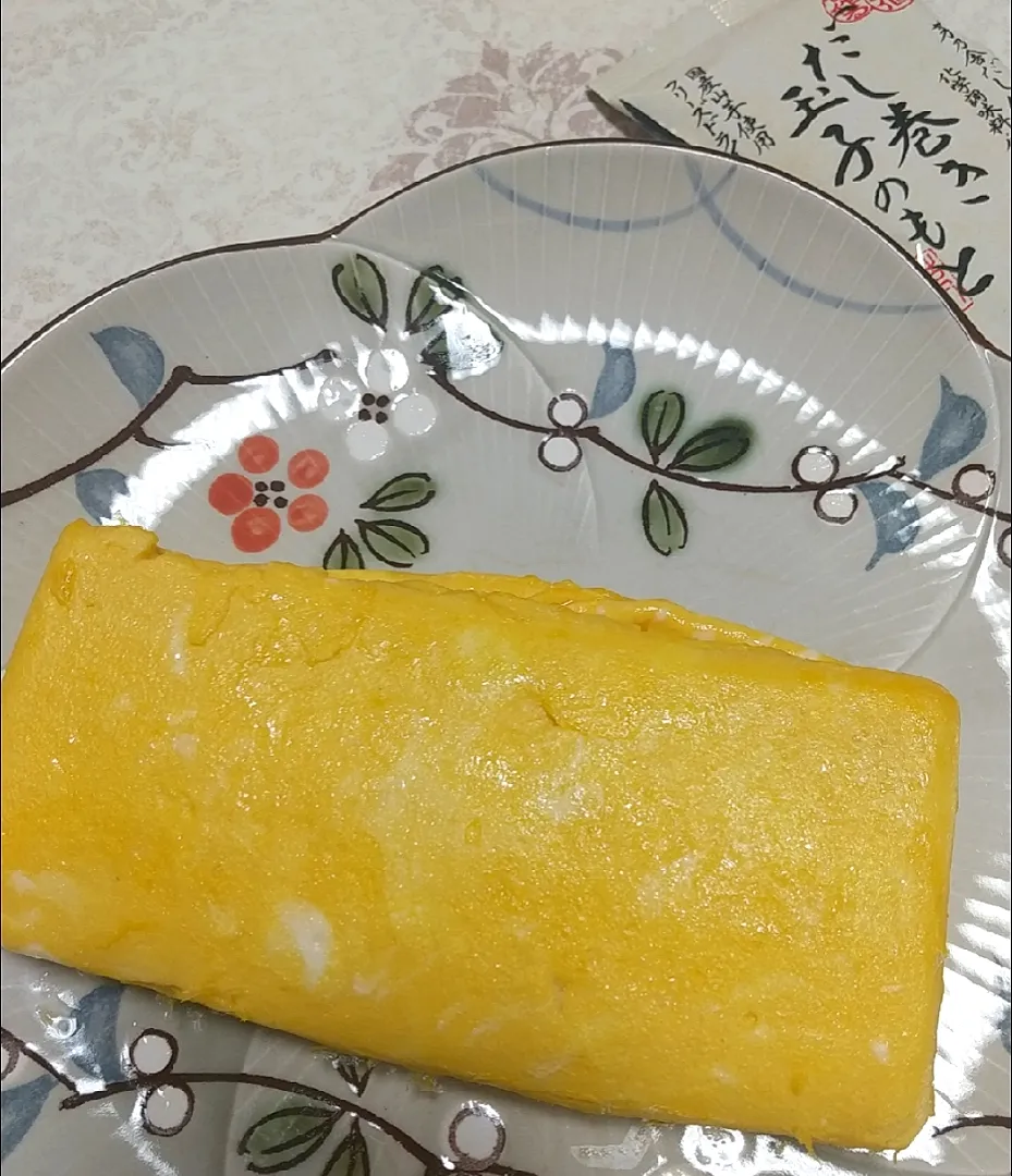 Snapdishの料理写真:☆今日の晩ごはん☆ だし巻き玉子|hamamaさん