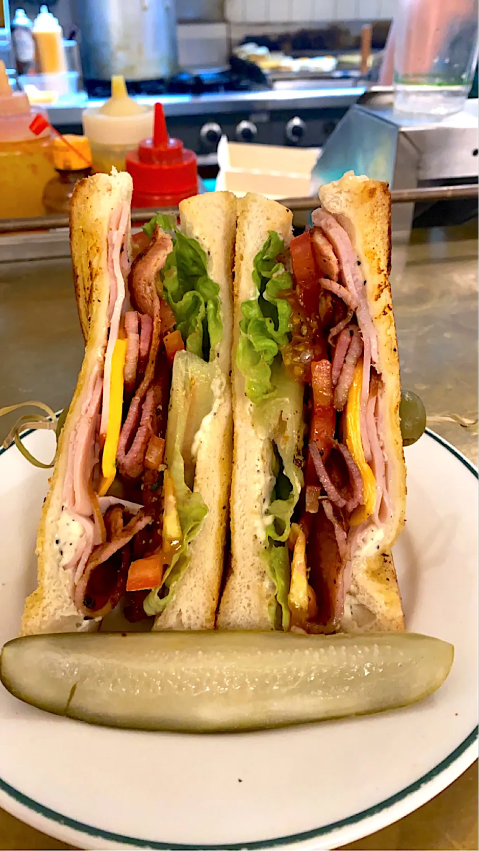 Snapdishの料理写真:Turkey club|SofiaKさん