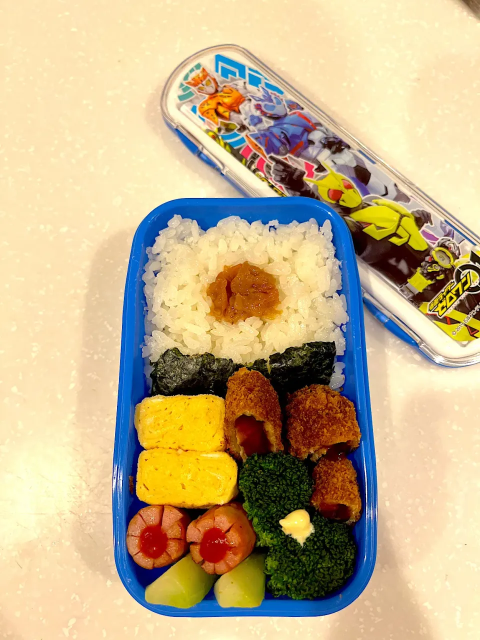 Snapdishの料理写真:子供弁当🍱👶|みぃこさん